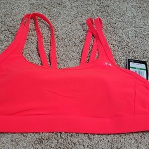 Under Armour swimsuit bikini top large